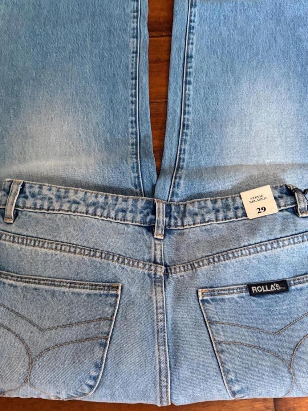 Rolla's NWT Women’s Light Blue Denim Jeans